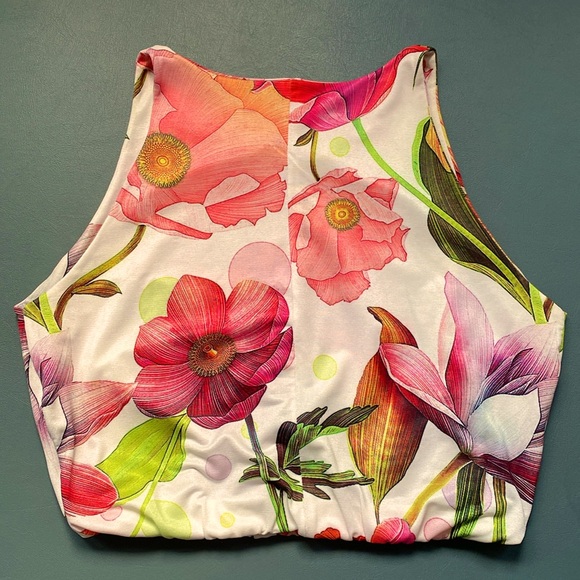 Carol Ginter. Set of two pieces.  Flower pattern. Good quality exclusive design - Picture 3 of 12